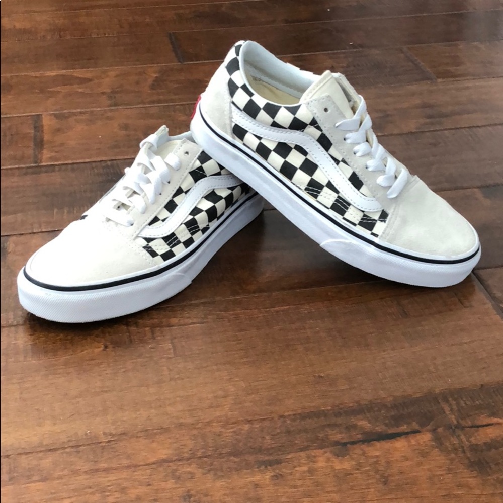Womens OFF-WHITE CHECKERED VANS | sz:6.0